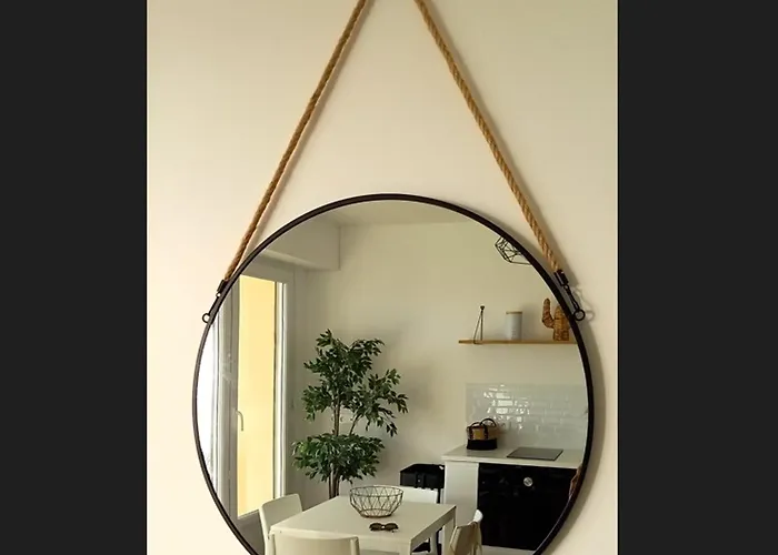 Superbe Avec Alcove Renove Pres De La - Fr-1-323-475 Apartmán