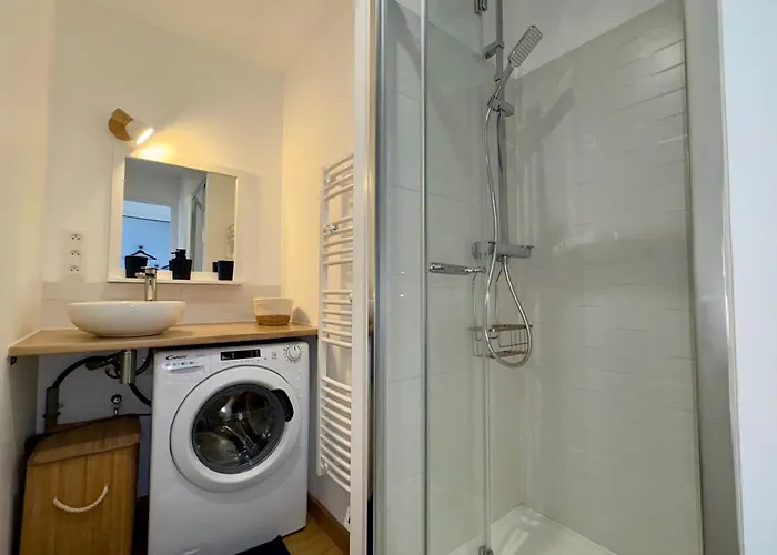 Apartmán Superbe Avec Alcove Renove Pres De La - Fr-1-323-475 *