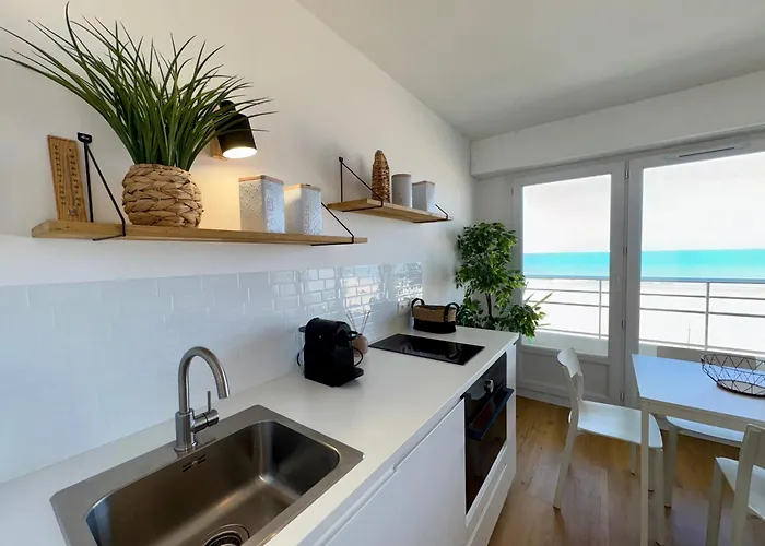 דירה Superbe Avec Alcove Renove Pres De La - Fr-1-323-475 *