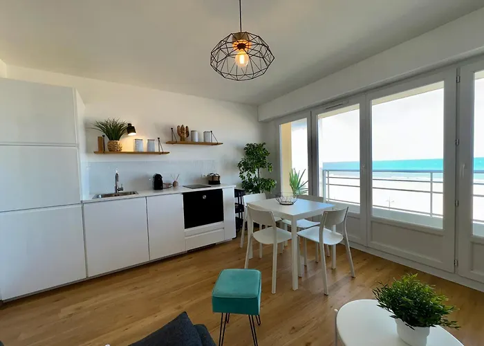 Superbe Avec Alcove Renove Pres De La - Fr-1-323-475 דירה *